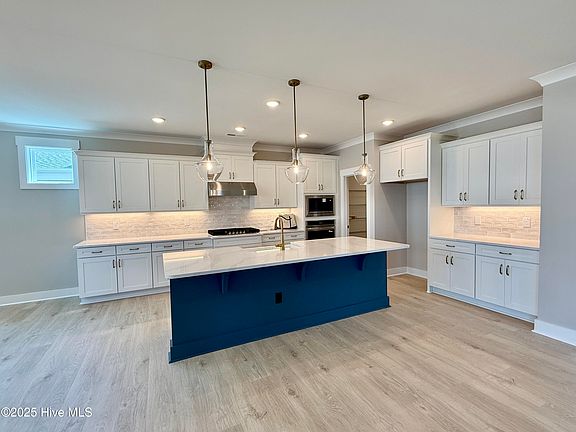 2nd image of 3801 Mason Port Drive #94