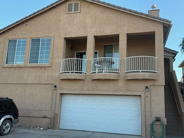 1486 Riverfront Dr — Photo 3