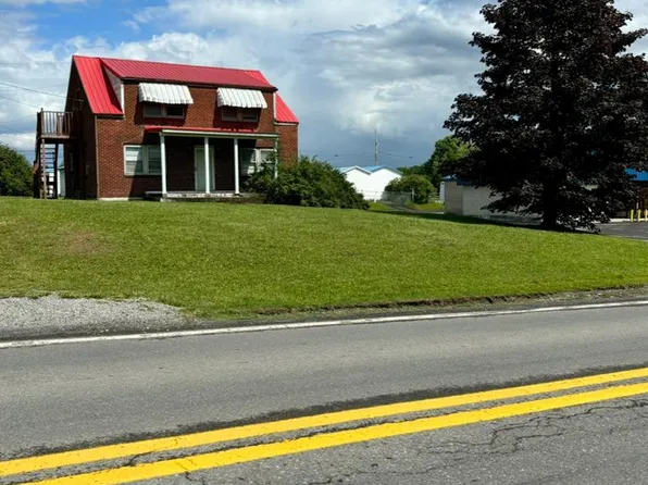 181 Route 20, Craigsville, WV 26205