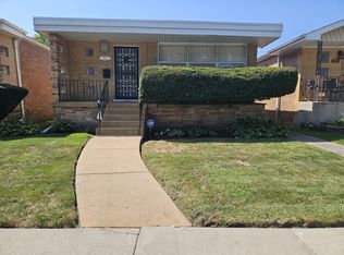 9018 S Yates Blvd, Chicago, IL