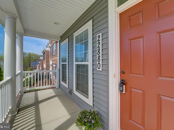 4th image of 22880 Glacier Lily Dr