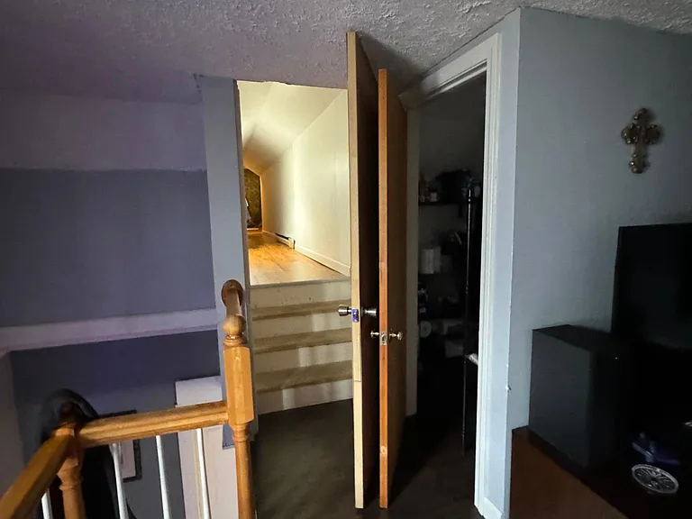 33 Dutton St #37 — Photo 13