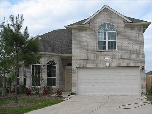 1st image of 9502 Curry Landing Dr