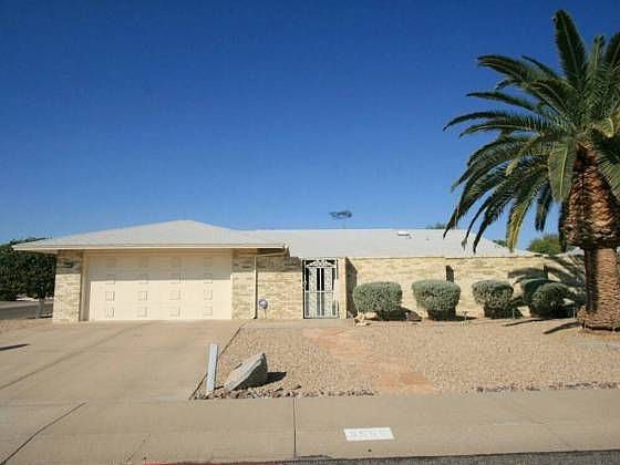 1st image of 9566 W Willowbrook Dr