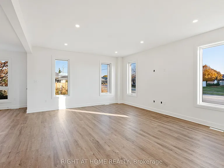 2 Welch Ct — Photo 6