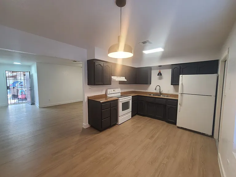 4532 E. Caballero Circle — Photo 7
