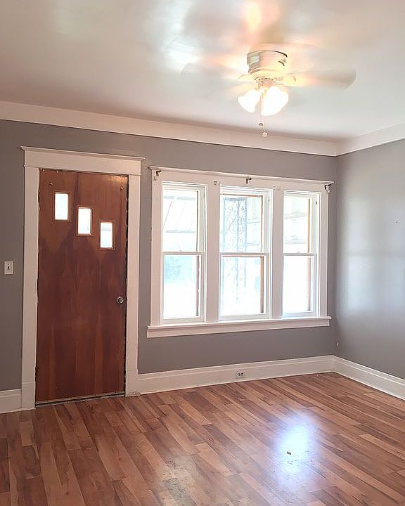 1st image of 164 Royal Ave