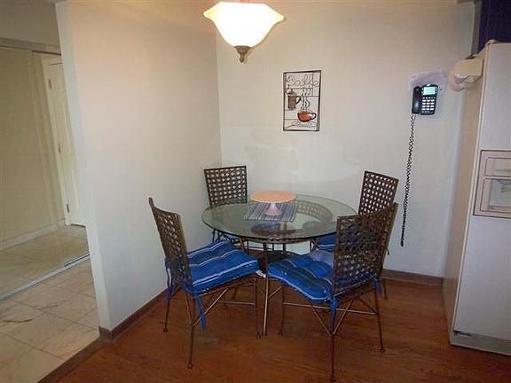 4th image of 3050 Pheasant Creek Dr APT 202