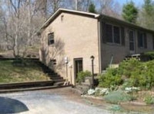 349 Walkers Creek Rd, Marion, VA 24354