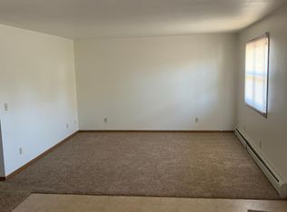 720 N 2nd Ave, Edgar, WI 54426