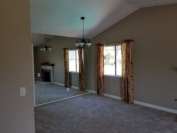 Formal dining room