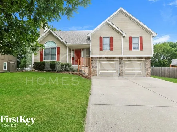 8236 N Hope Ave, Kansas City, MO 64151