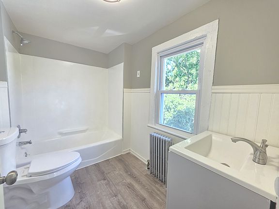 3rd image of 41 Mitchell St Floor 2