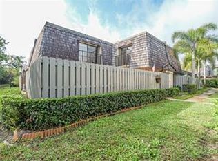 340 S Waverly Pl, Vero Beach, FL 32960