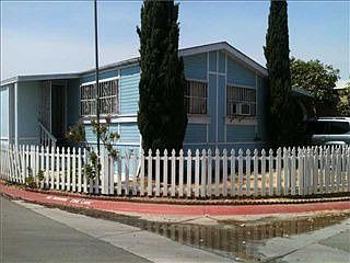 2nd image of 3890 Sipes Ln Space 32
