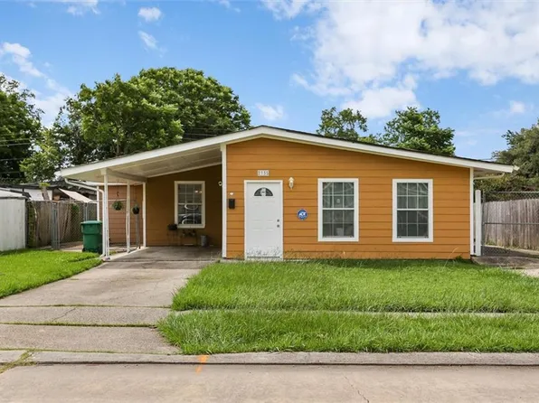 2135 Browning Ln, Gretna, LA 70056