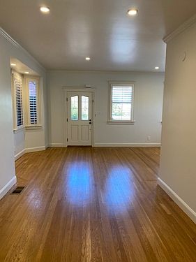 1st image of 521 Jersey St