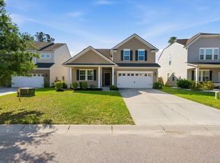 700 Redbud Ln, Summerville, SC 29486