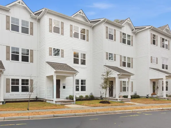 2923 Pretty Lake Ave #A, Norfolk, VA 23518