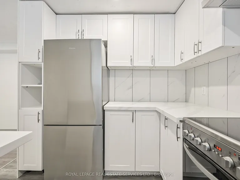 18 33rd St #5 — Photo 14