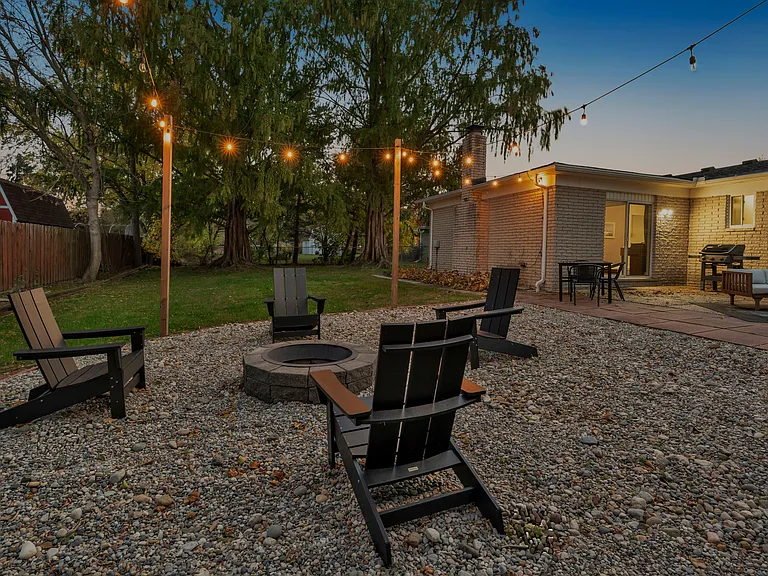 5038 Dayton Dr — Photo 46