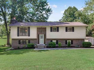 1516 Hillvale Rd, Louisville, TN 37777
