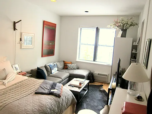 Rented by Tosh Marks Property Group | media 22