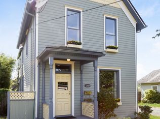 2310 C St, Bellingham, WA 98225