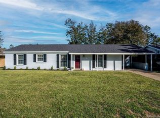 319 Rio Hondo St, Sulphur, LA 70663