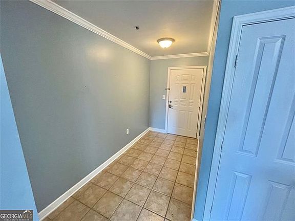 2nd image of 1101 Juniper St NE APT 517