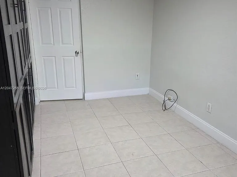 6118 Royal Palm Blvd — Photo 4