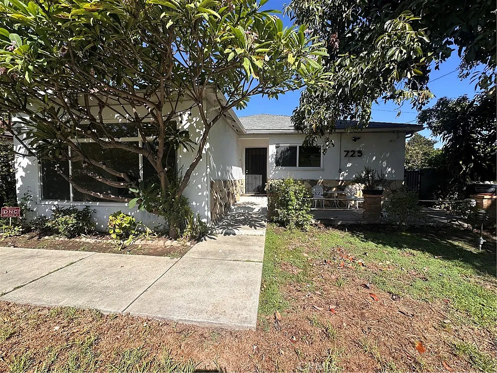 3 bed, 1746 sqft, $4,200 — Photo 1