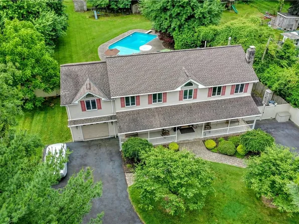 65 W Erie Street, Blauvelt, NY 10913