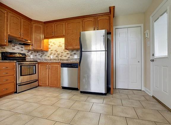 4th image of 3725 W Louisiana Dr