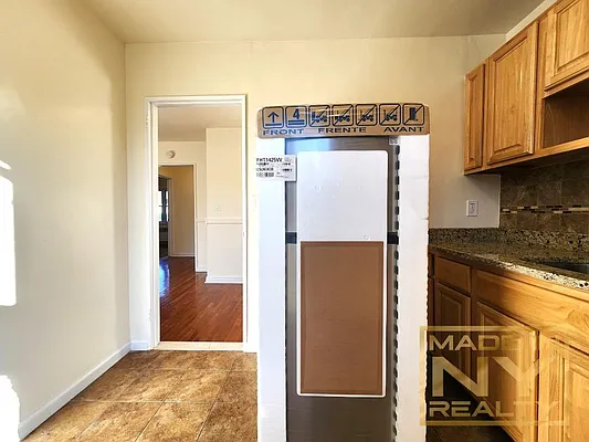 Rented by Made In NY Realty | media 9