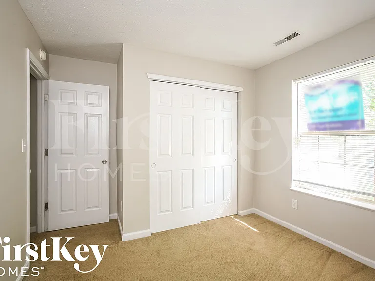 5922 Brookville Lake Dr — Photo 12