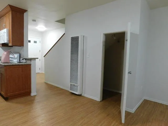 2 bed, 2.5 bath, 1180 sqft, $2,650 — Photo 3