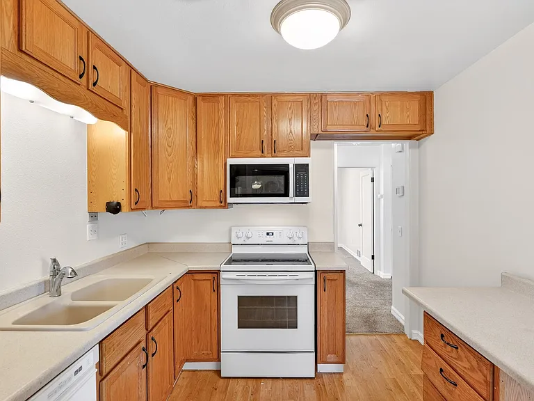 1414 NE 109th Ave #A — Photo 10