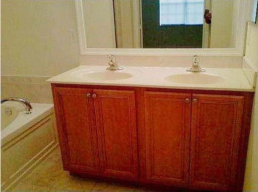 5th image of 3041 SE Lexington Lakes Dr APT 103