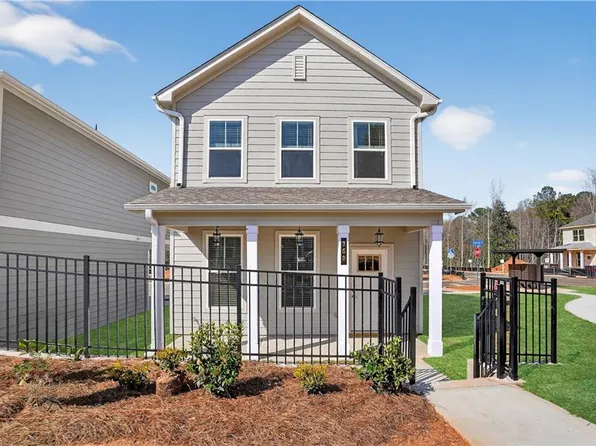 360 Dempsey Dr, Fayetteville, GA 30214