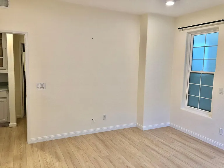 4204 3rd Ave #5 — Photo 30