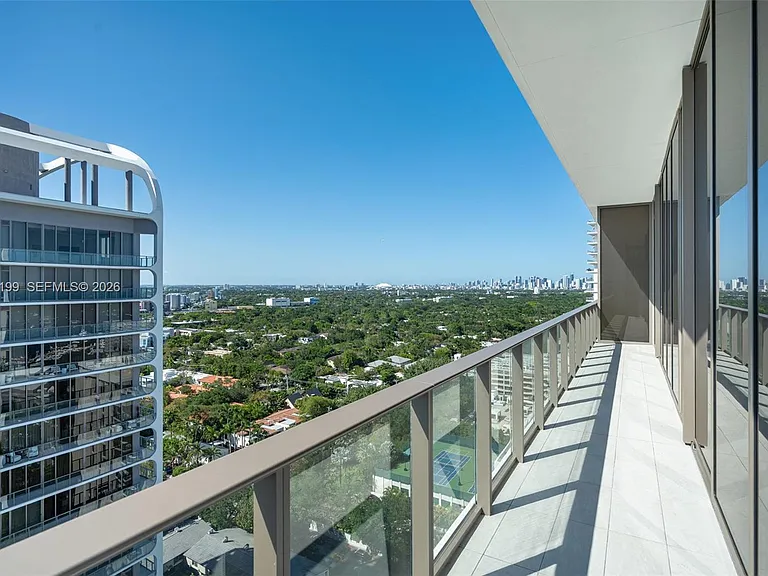 2655 S Bayshore Dr #1911 — Photo 48
