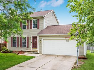 2961 Old Warson Dr, Pickerington, OH 43147