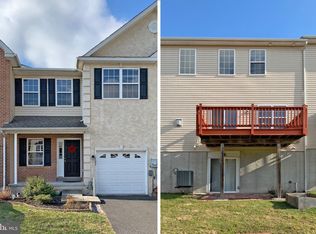 1127 Sageview Dr, Pottstown, PA 19464