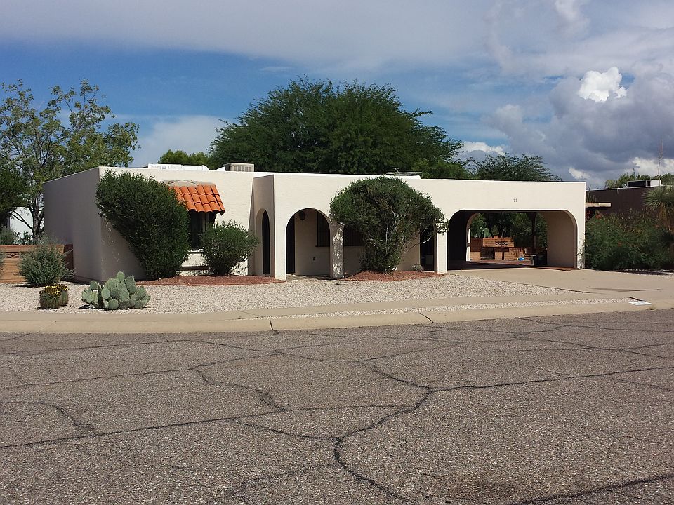1st image of 111 E Santa Chalice Dr