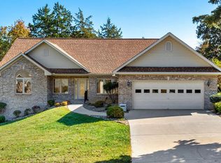 120 Tahlequah Ln, Loudon, TN 37774