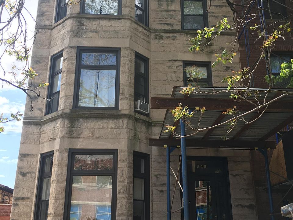 1st image of 949 W Belden Ave #Garden