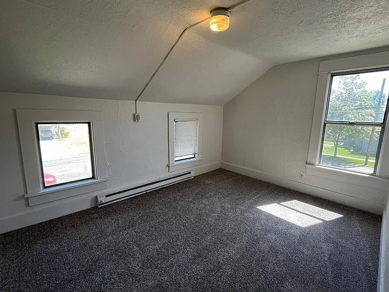 1227 S Michigan Ave #C — Photo 13