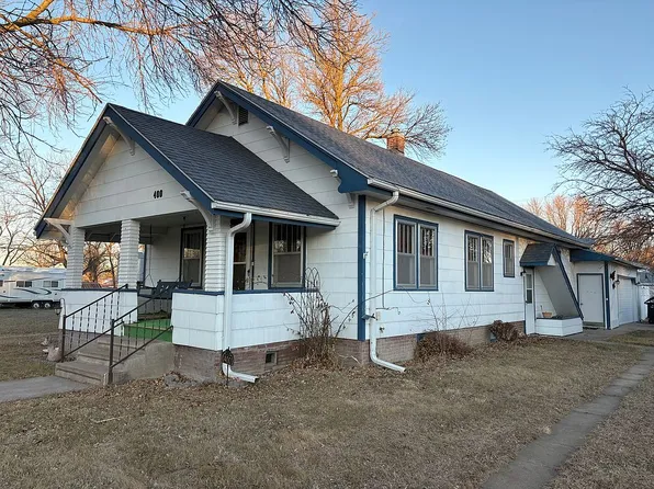 400 P St, Loup City, NE 68853