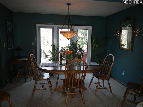 5th image of 8301 Valley Dr